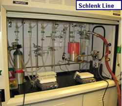 Fume hood with Schlenk Line in wet lab